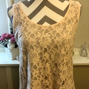 Sweet Lace sleeveless Blouse
